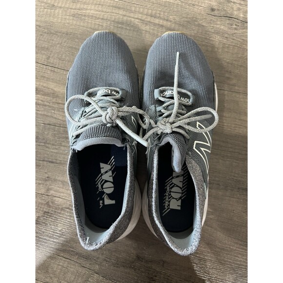New Balance Fresh Foam Roav Shoes Mens 9 Wide Grey White Daily Road Jogging main image 9